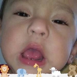 Meet your Posher, Jessenia